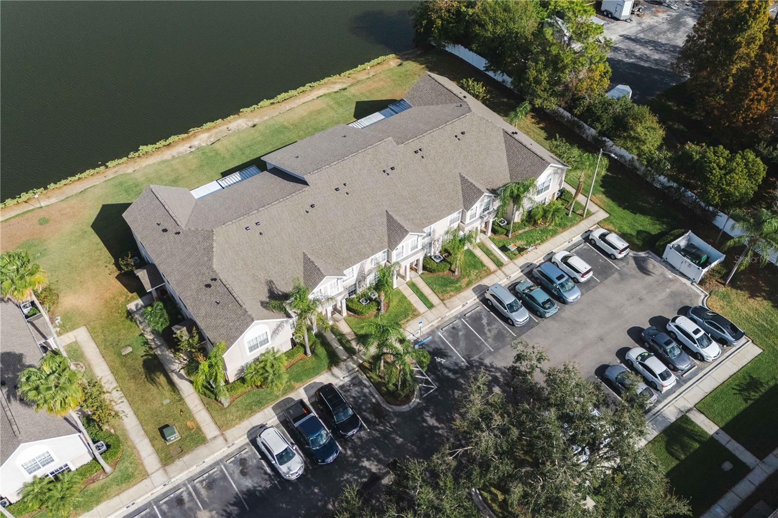 Image 36 of 50 For 429 Kensington Lake Circle