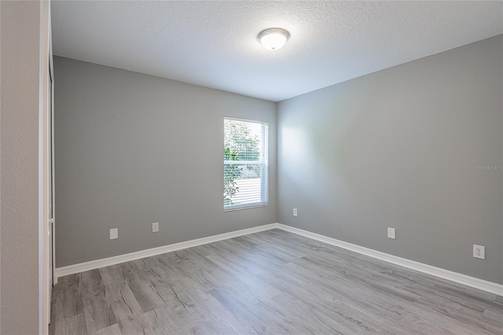 Image 27 of 41 For 2515 Butterfly Landing Drive