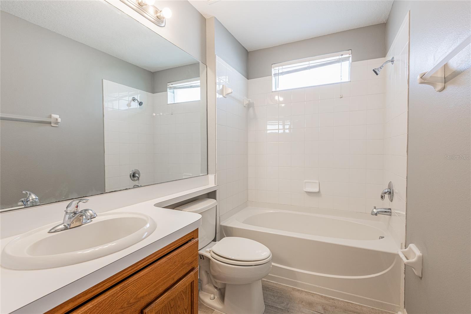 Image 33 of 41 For 2515 Butterfly Landing Drive