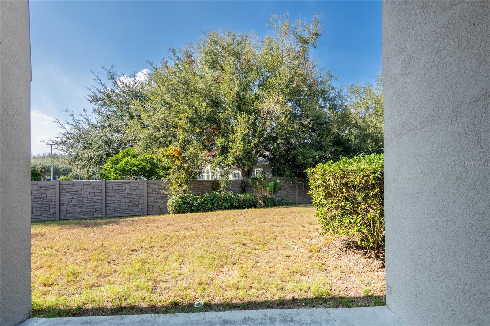 Image 34 of 41 For 2515 Butterfly Landing Drive