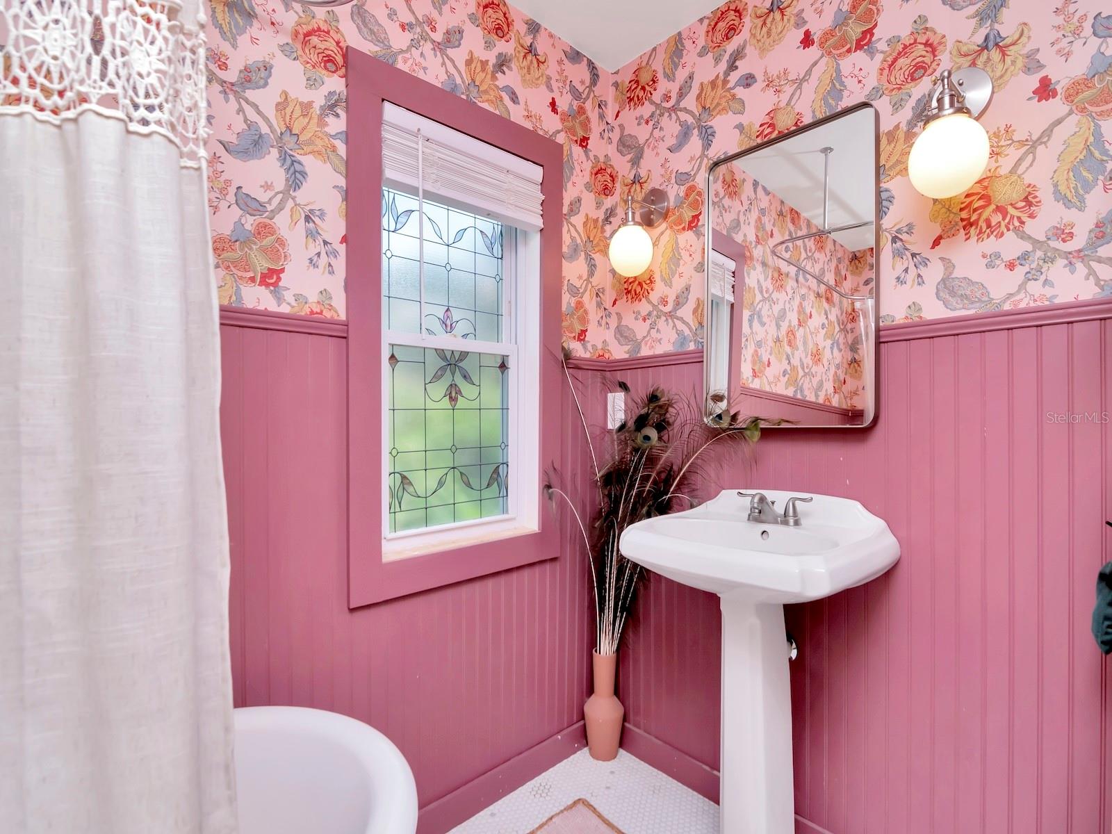 Image 18 of 22 For 4000 3rd Avenue N