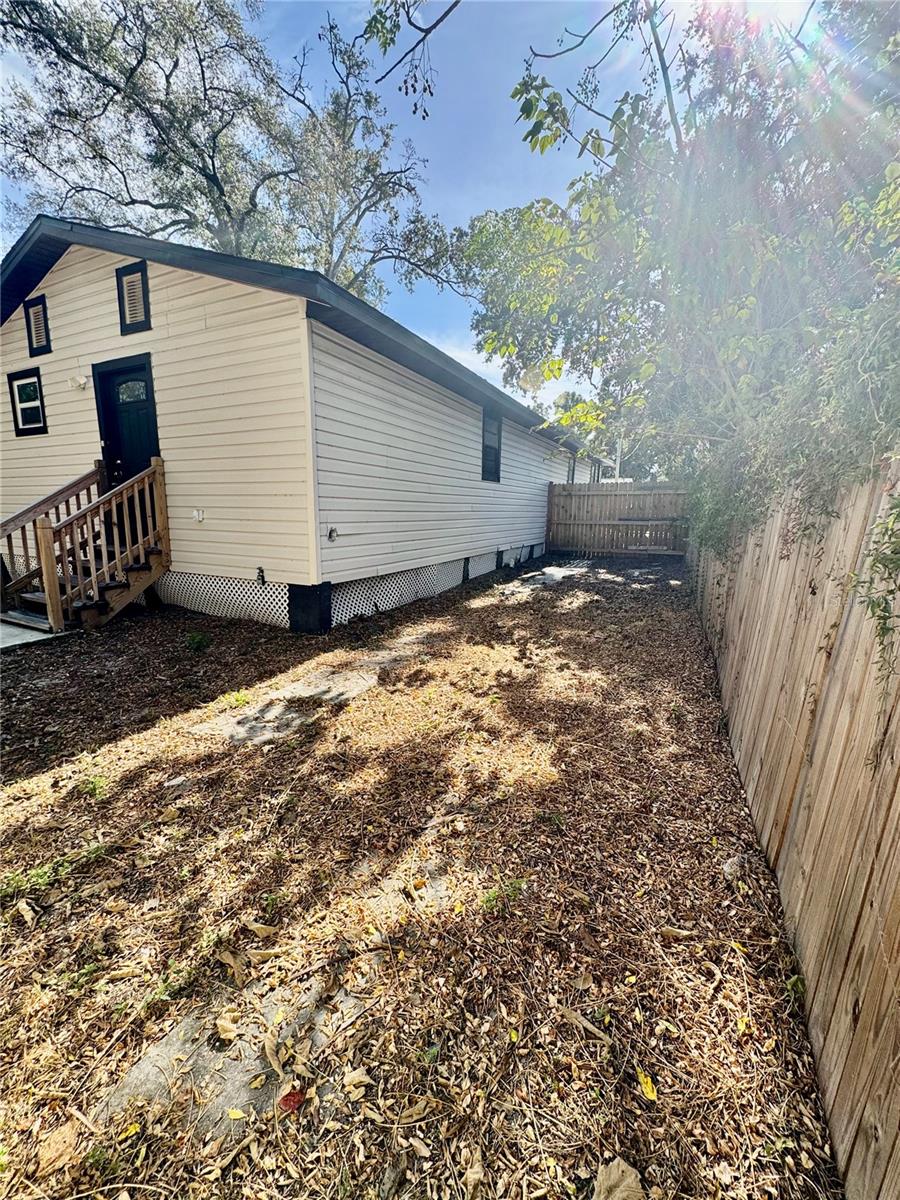 Image 16 of 19 For 3106 23rd Avenue