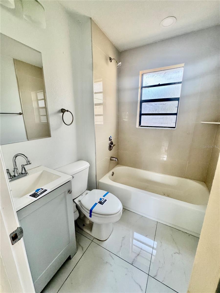 Image 5 of 19 For 3106 23rd Avenue