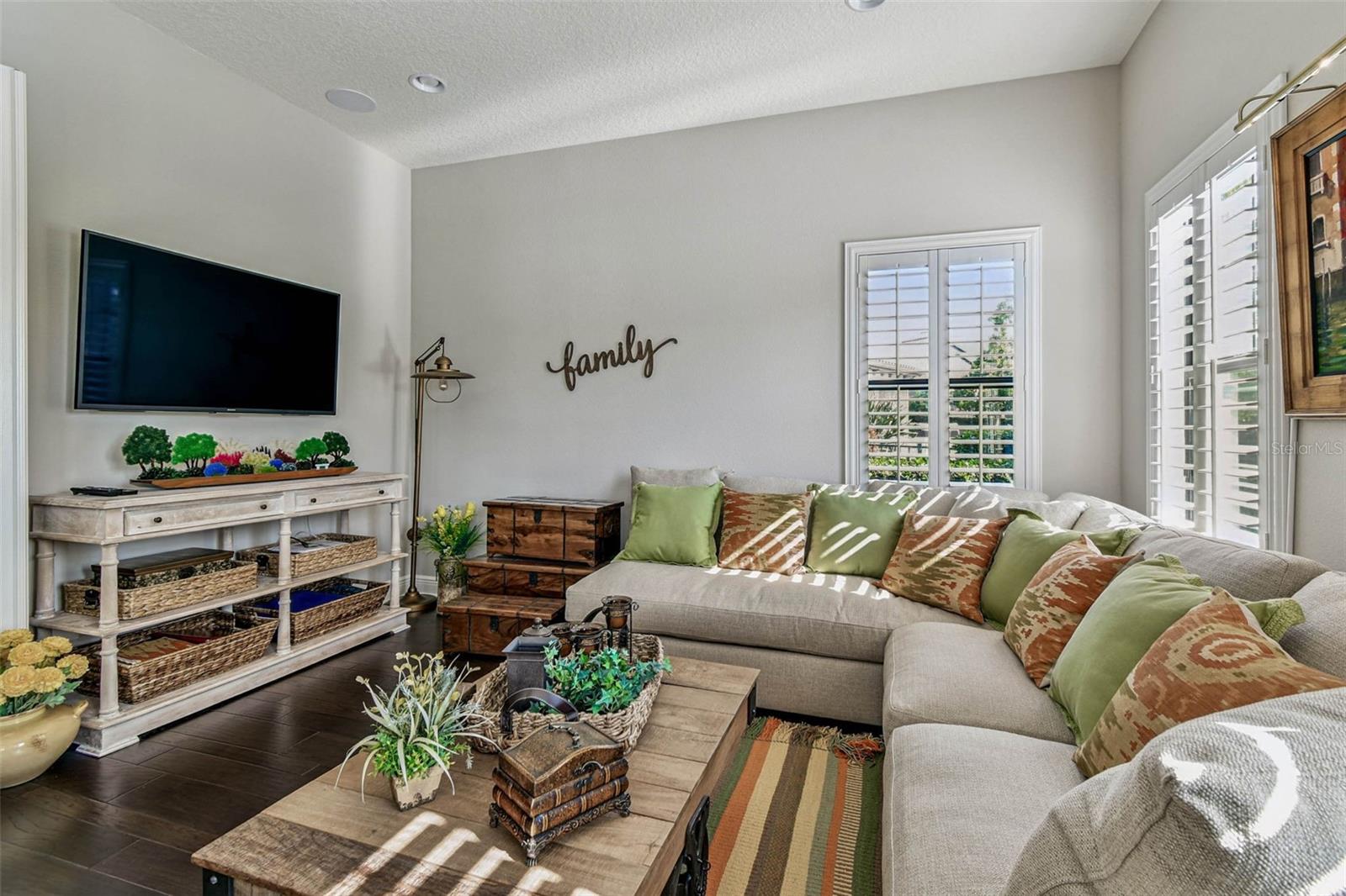 Image 34 of 100 For 1446 Via Verdi Drive