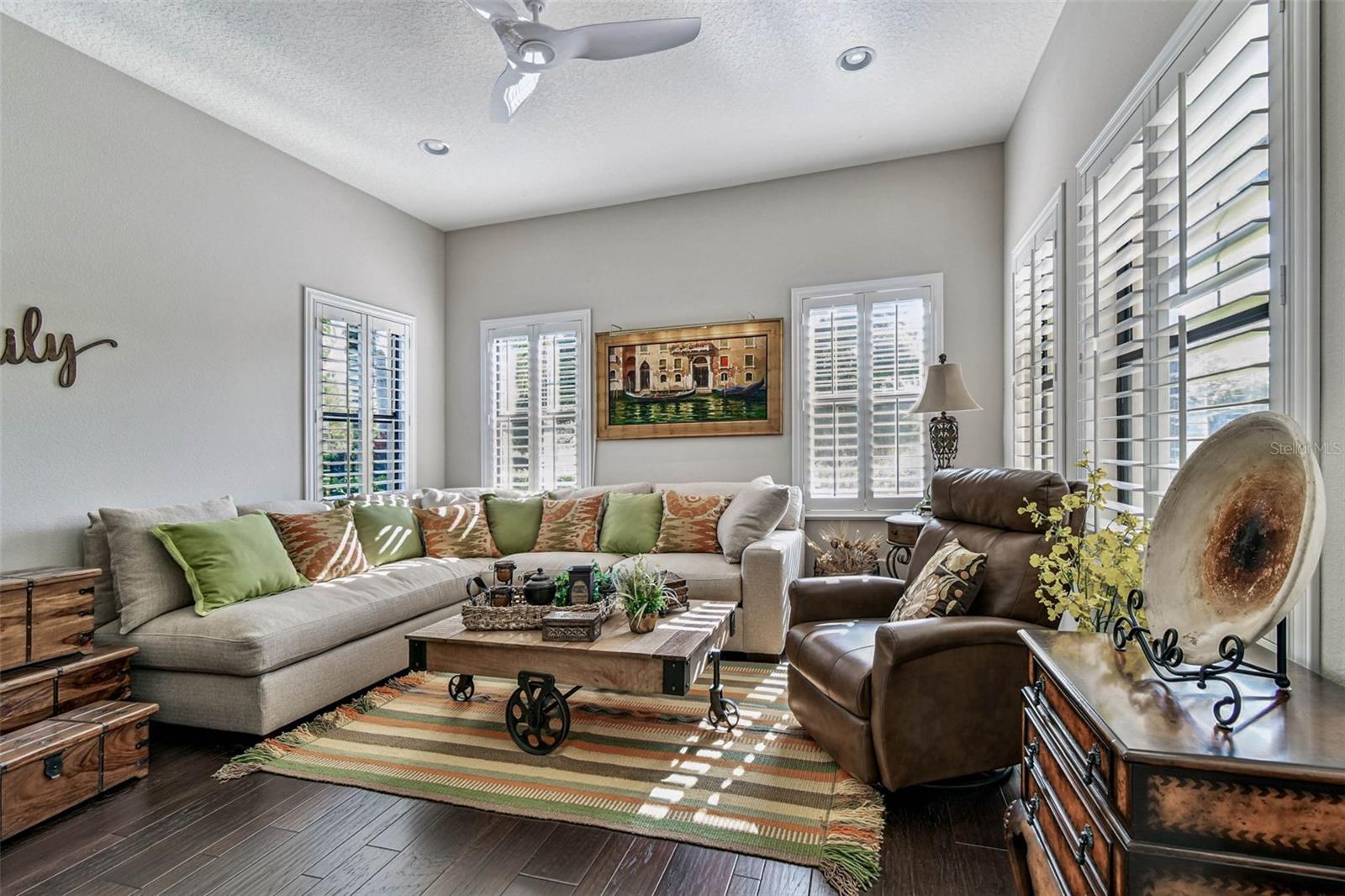 Image 35 of 100 For 1446 Via Verdi Drive