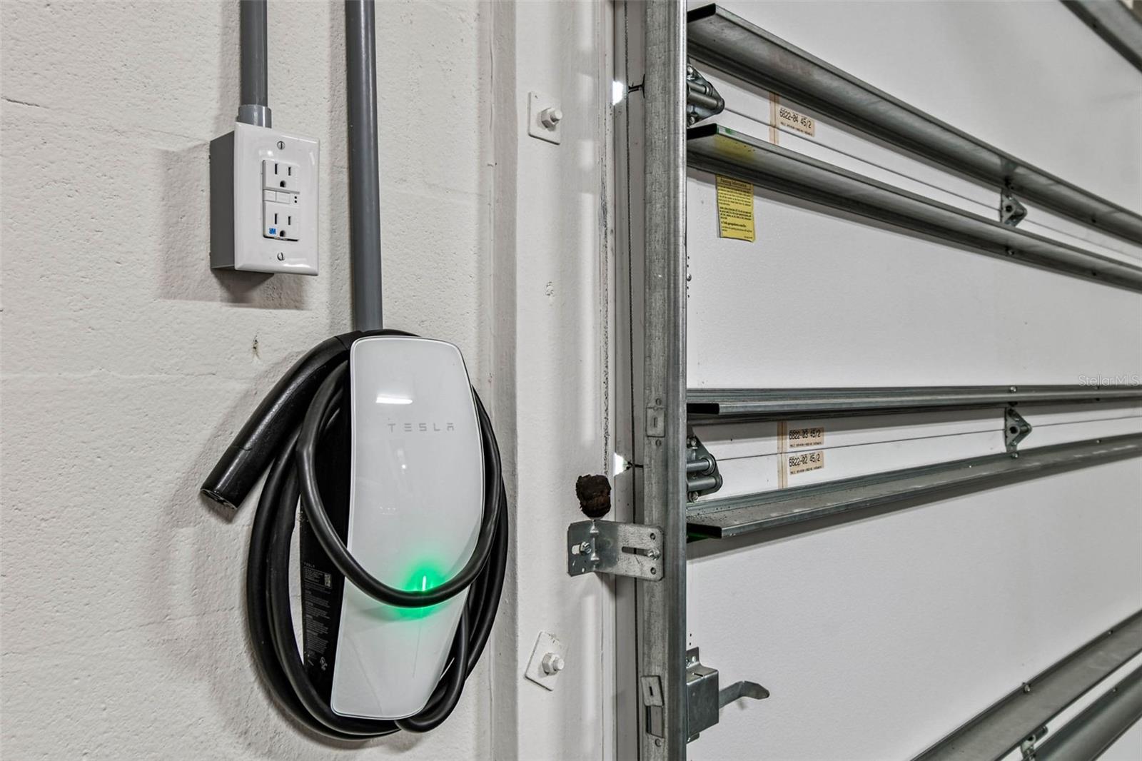 Image 80 of 100 For 1446 Via Verdi Drive