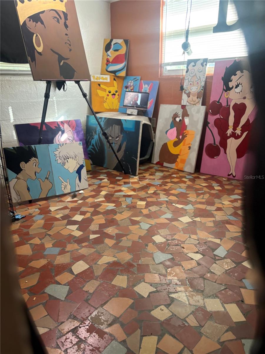 Image 15 of 37 For 2330 Azalea Court