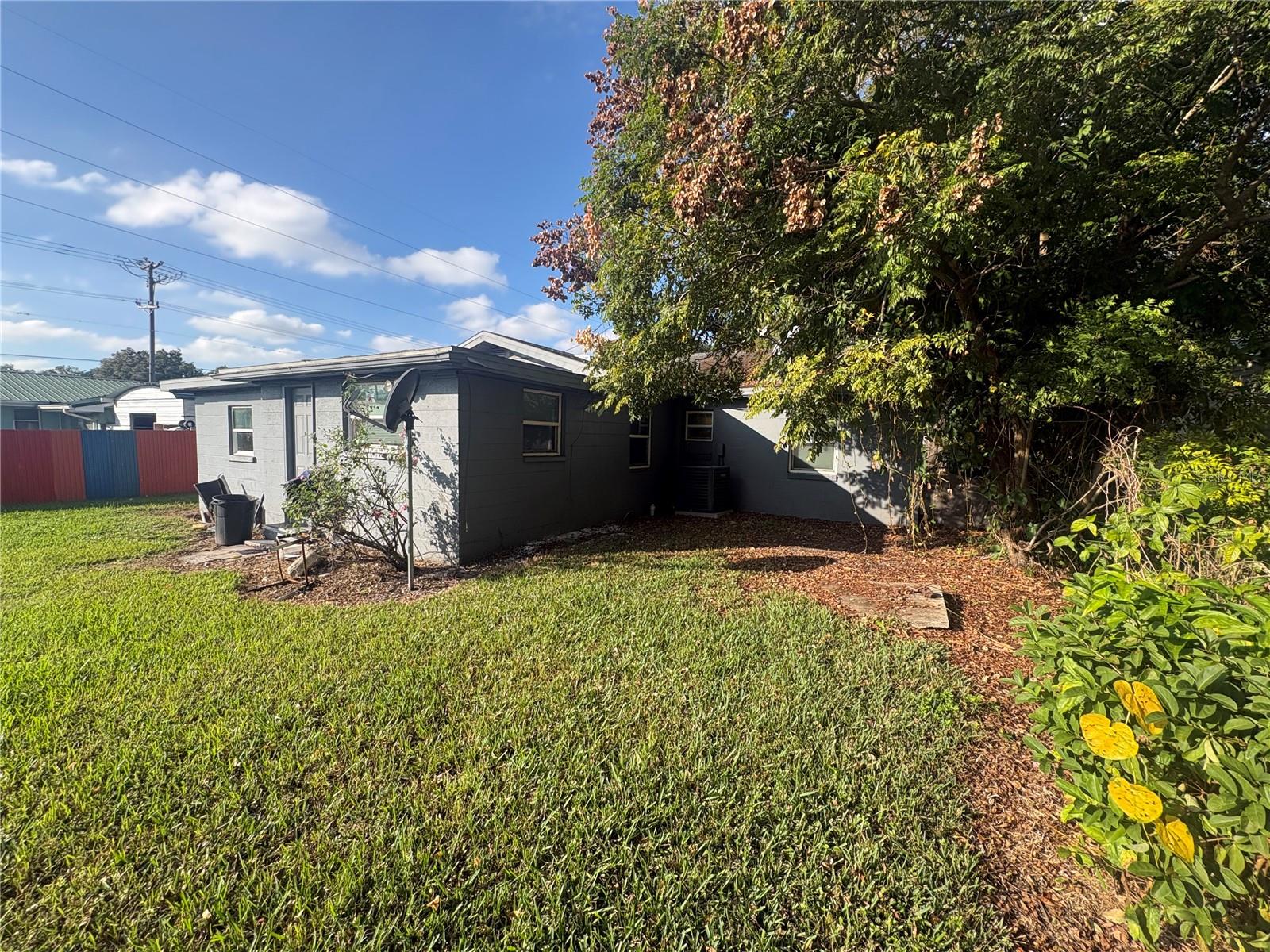 Image 33 of 37 For 2330 Azalea Court