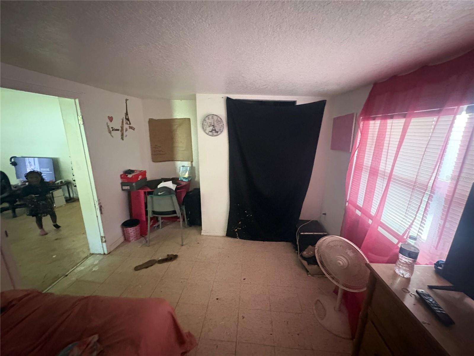 Image 5 of 37 For 2330 Azalea Court