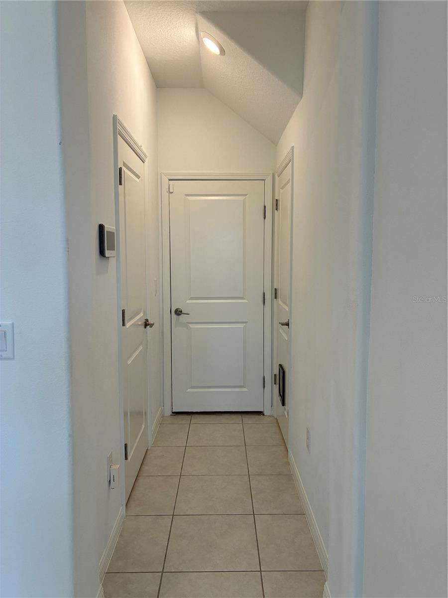 Image 15 of 47 For 6274 Shiner St