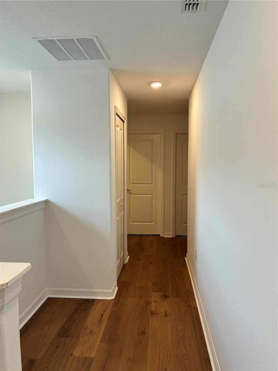 Image 19 of 47 For 6274 Shiner St