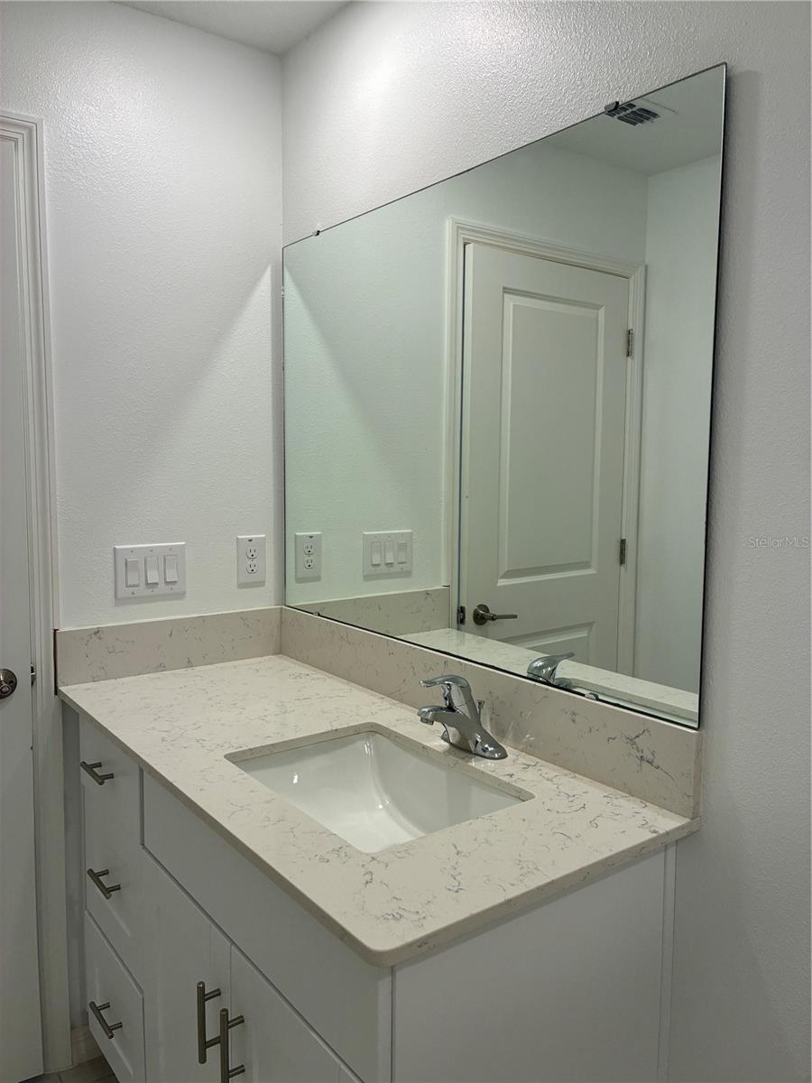 Image 22 of 47 For 6274 Shiner St