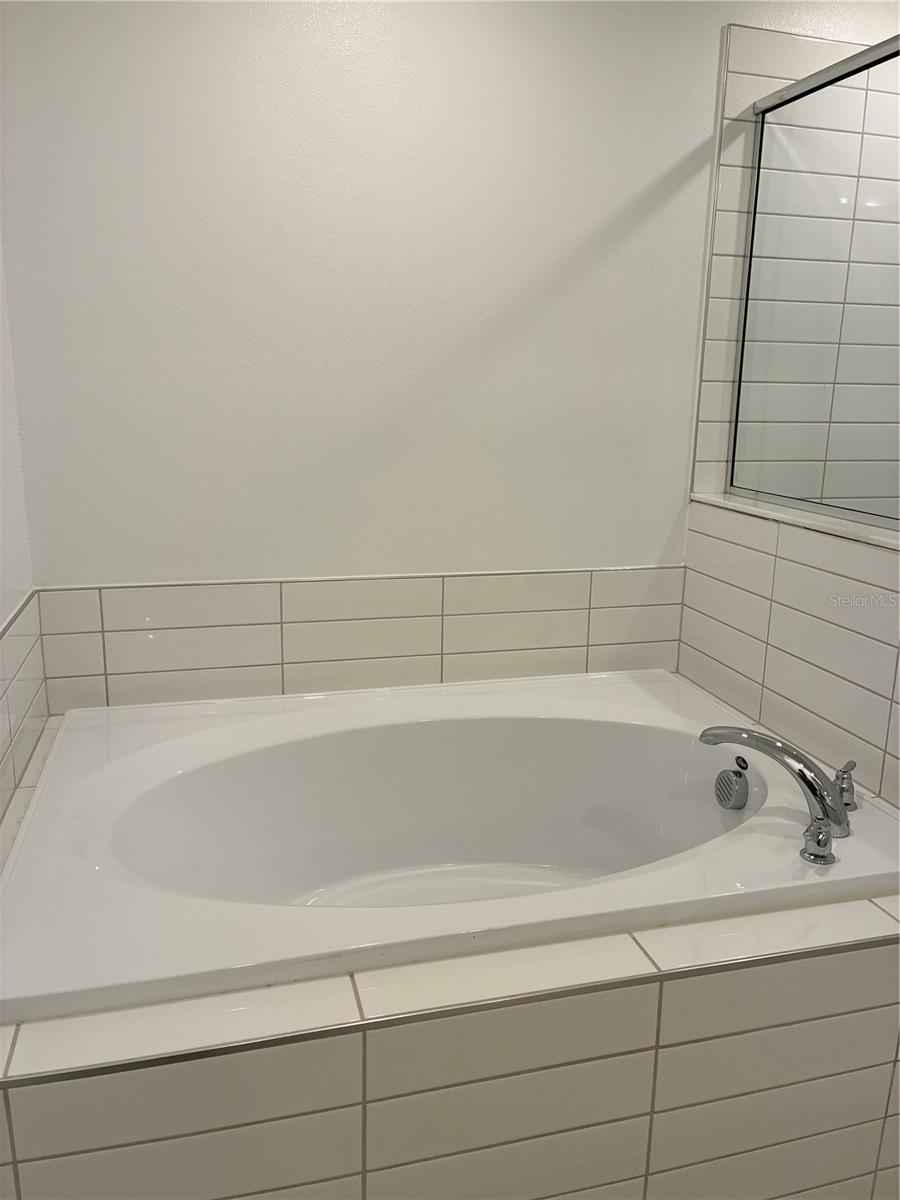 Image 34 of 47 For 6274 Shiner St