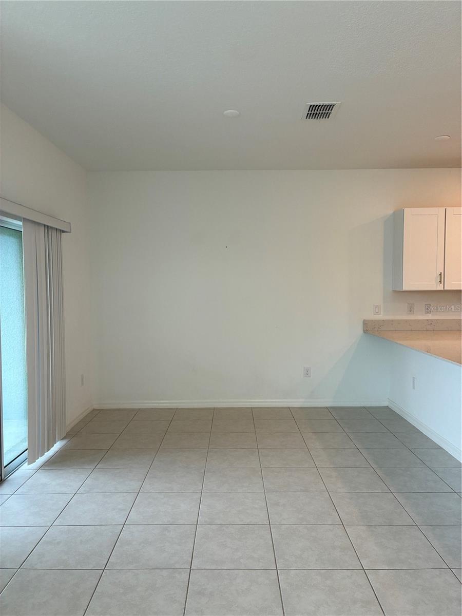 Image 7 of 47 For 6274 Shiner St