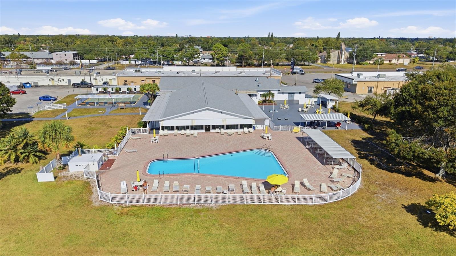 Image 14 of 20 For 5876 21st Street N 5