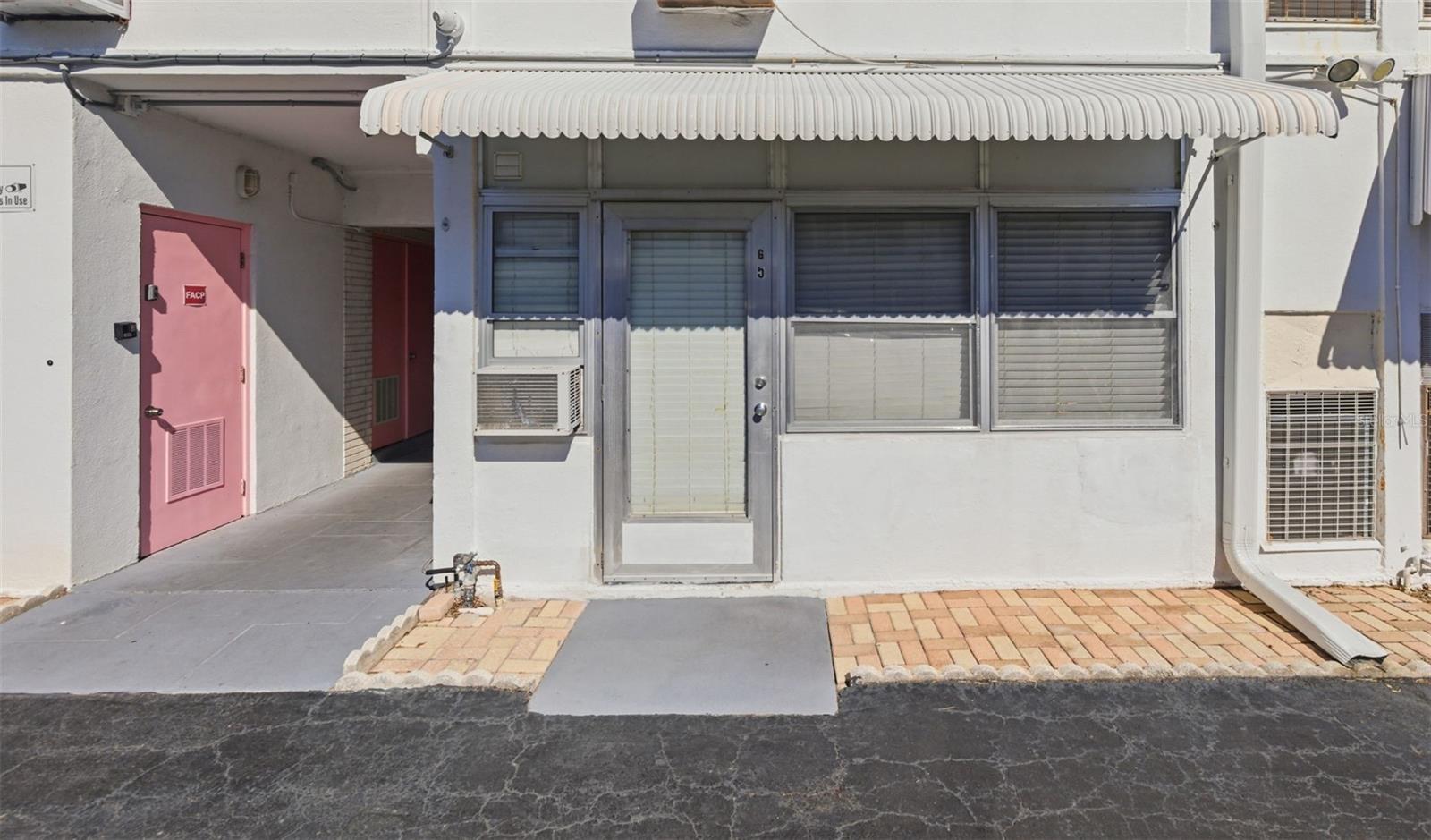 Image 2 of 20 For 5876 21st Street N 5