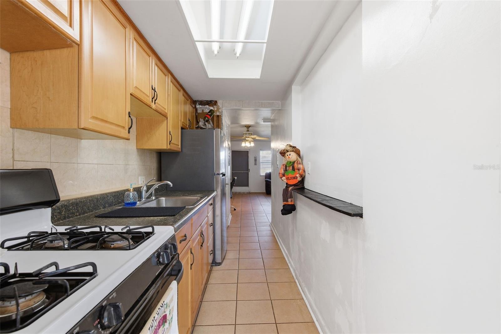 Image 5 of 20 For 5876 21st Street N 5