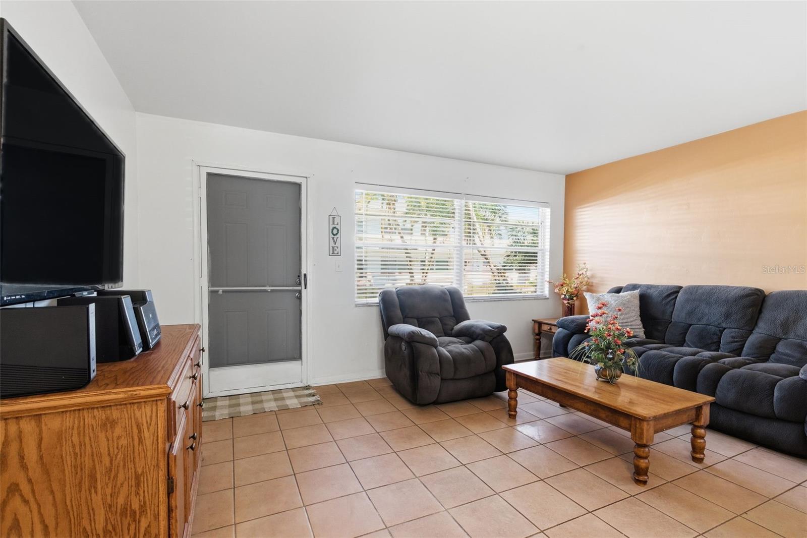 Image 8 of 20 For 5876 21st Street N 5