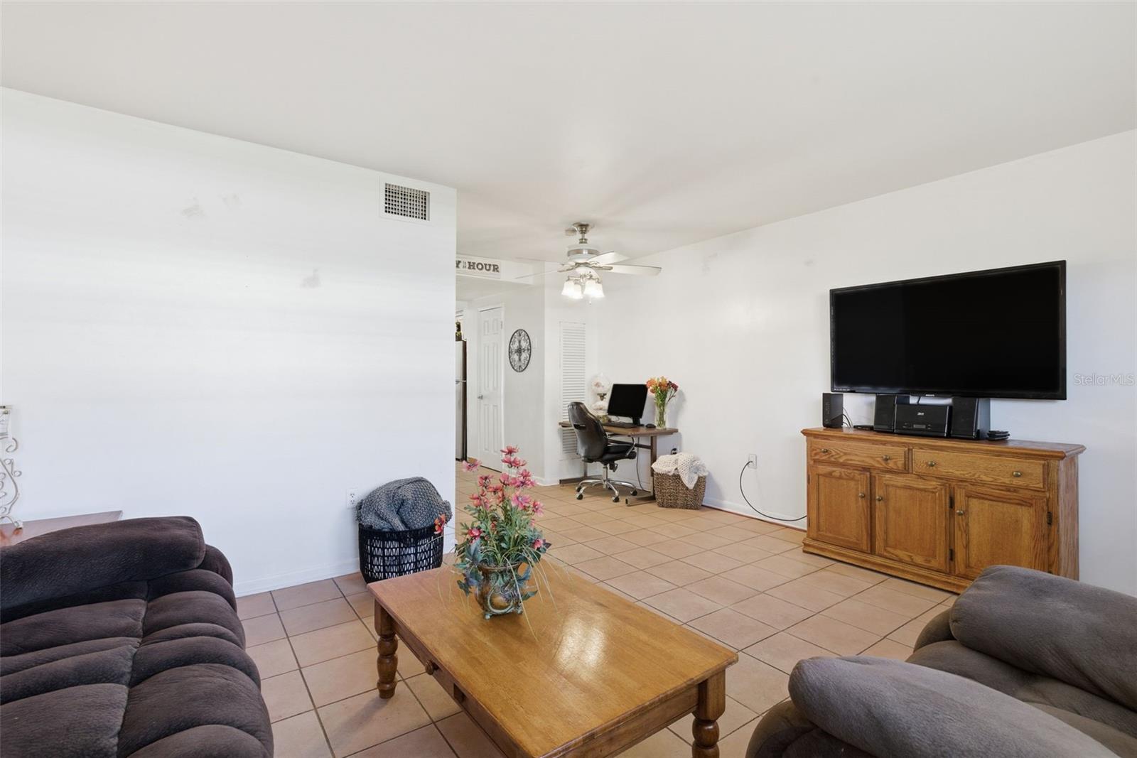 Image 9 of 20 For 5876 21st Street N 5