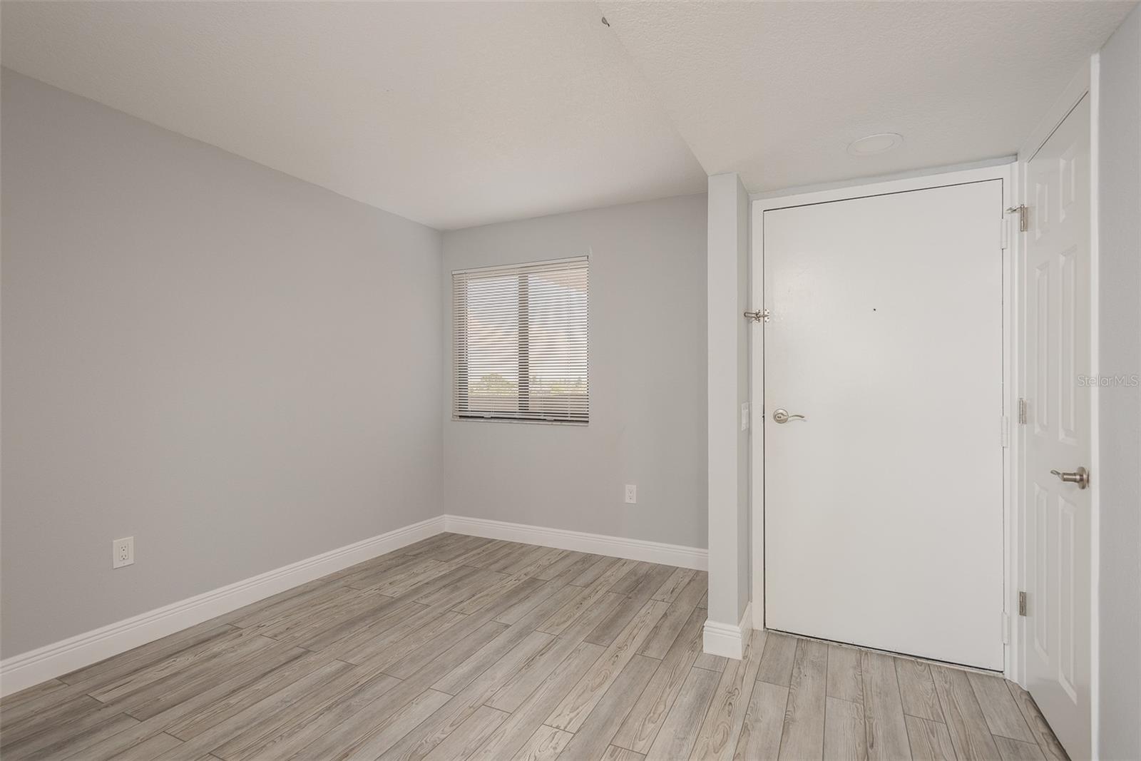 Image 12 of 30 For 6035 Sea Ranch Drive 306