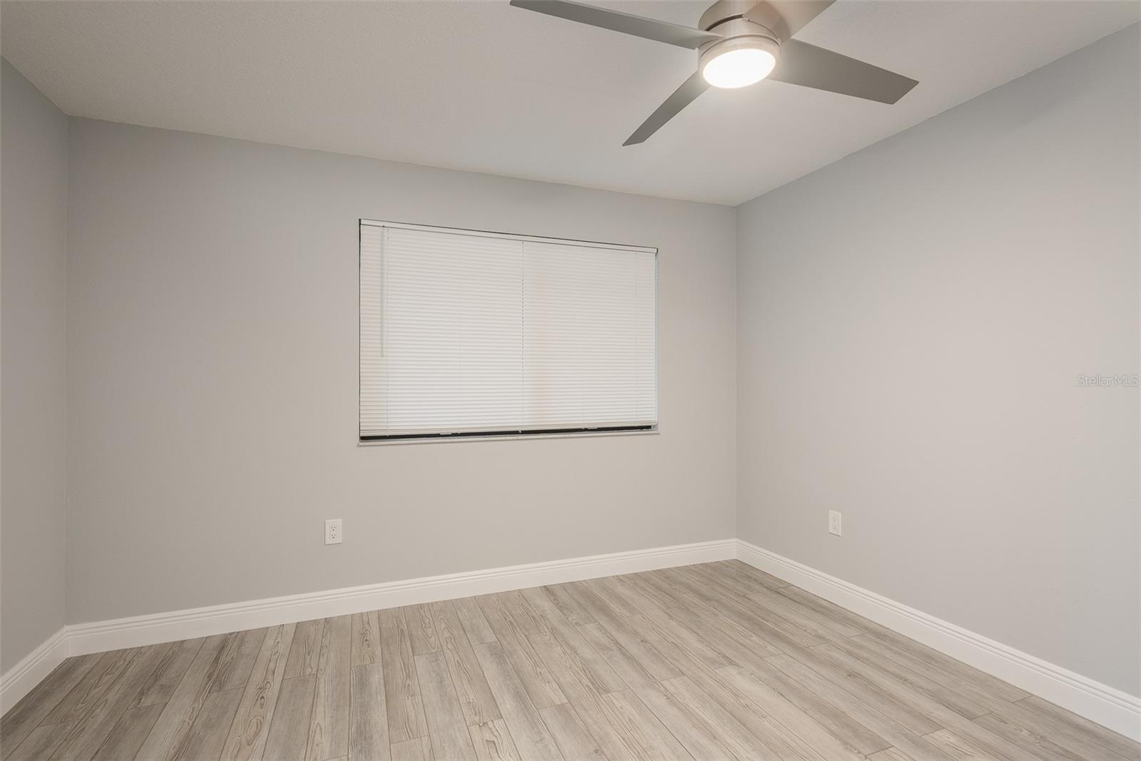 Image 15 of 30 For 6035 Sea Ranch Drive 306