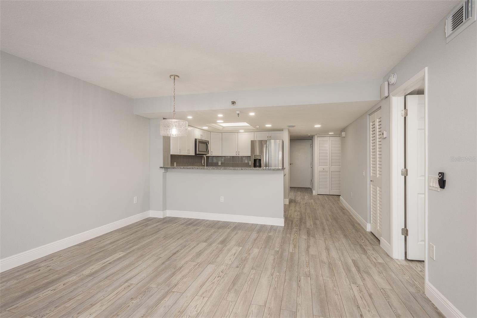 Image 16 of 30 For 6035 Sea Ranch Drive 306