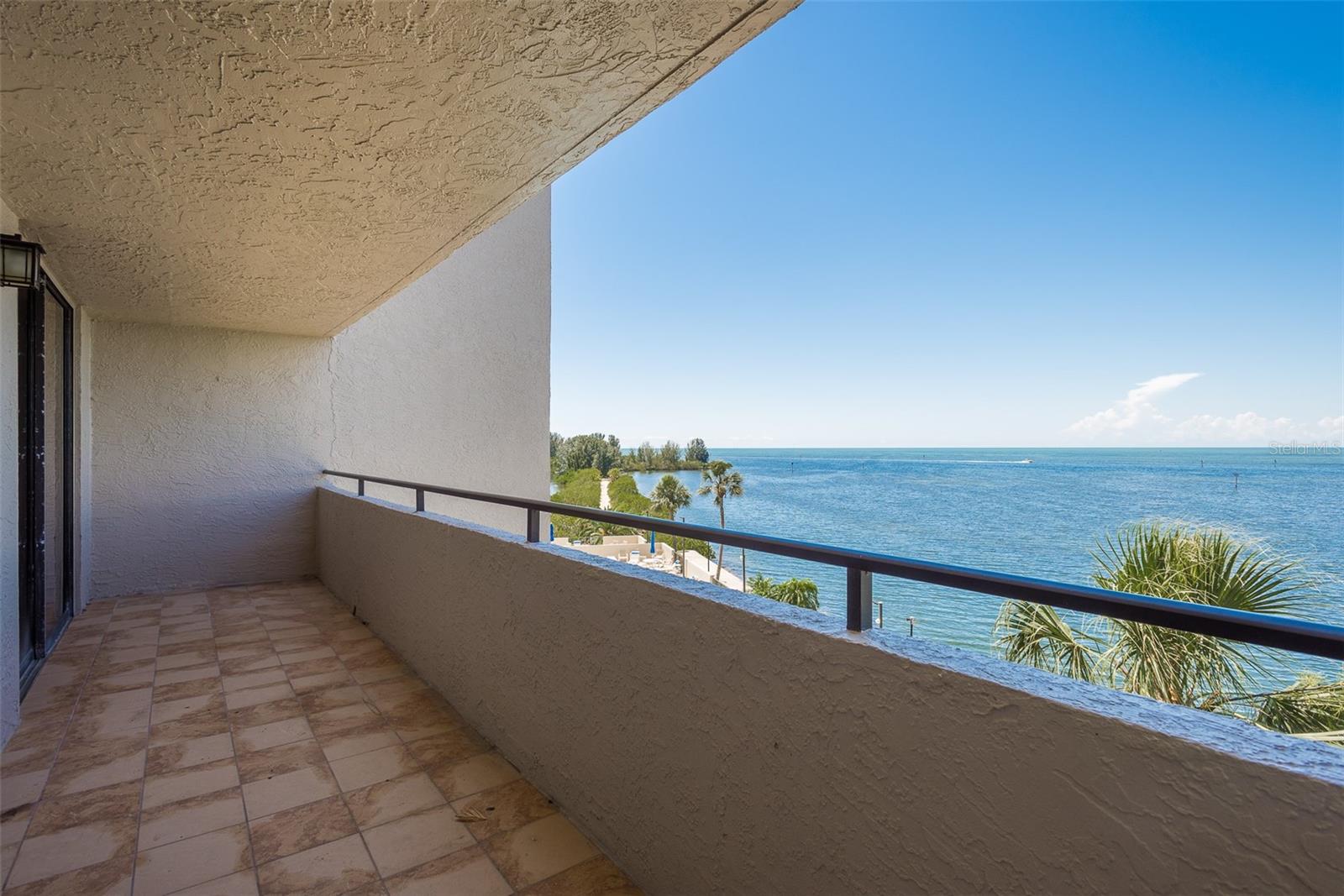 Image 25 of 30 For 6035 Sea Ranch Drive 306