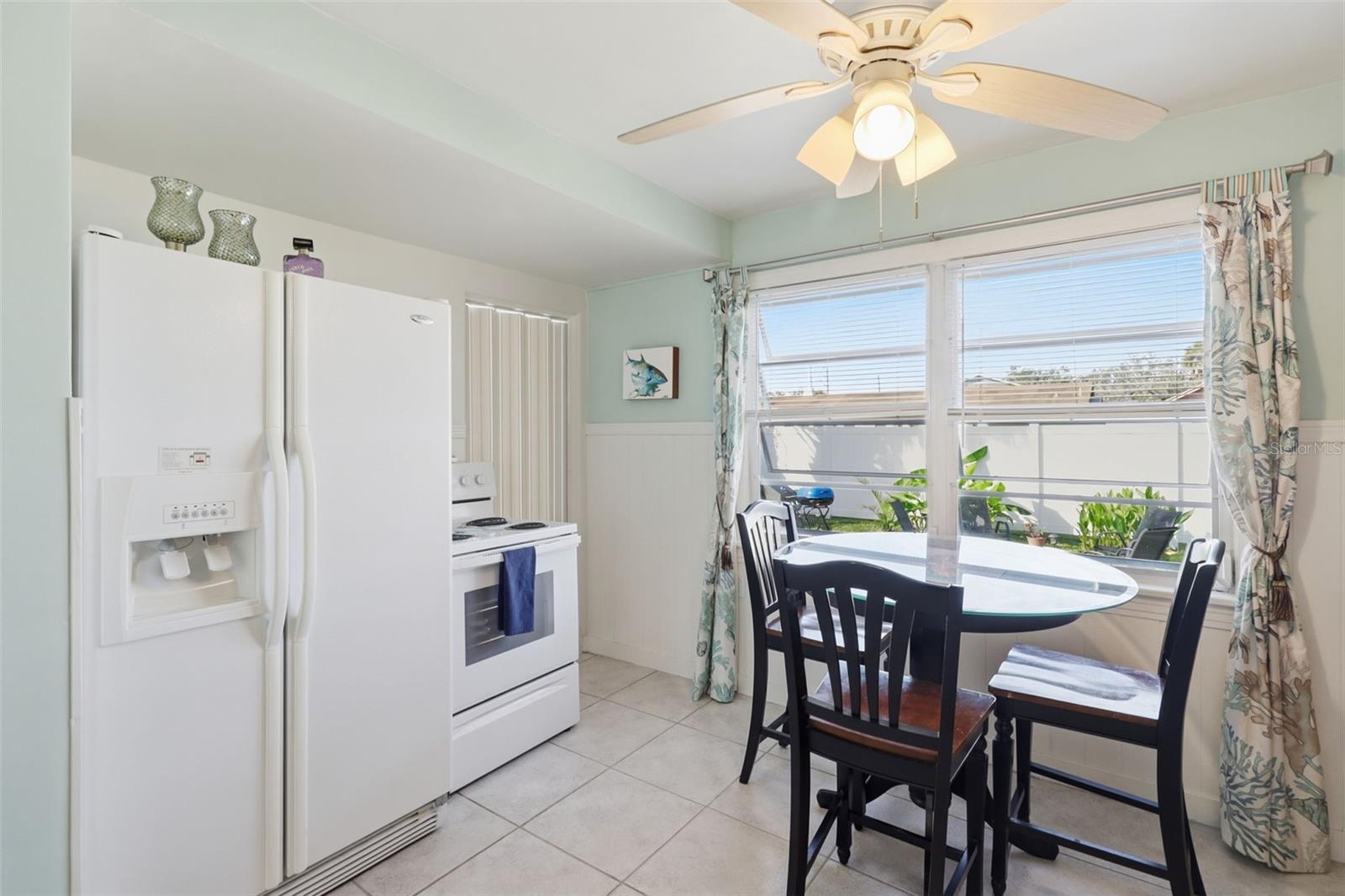 Image 13 of 25 For 14235 Clamshell Lane