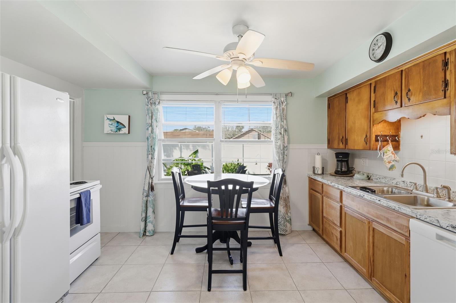 Image 14 of 25 For 14235 Clamshell Lane