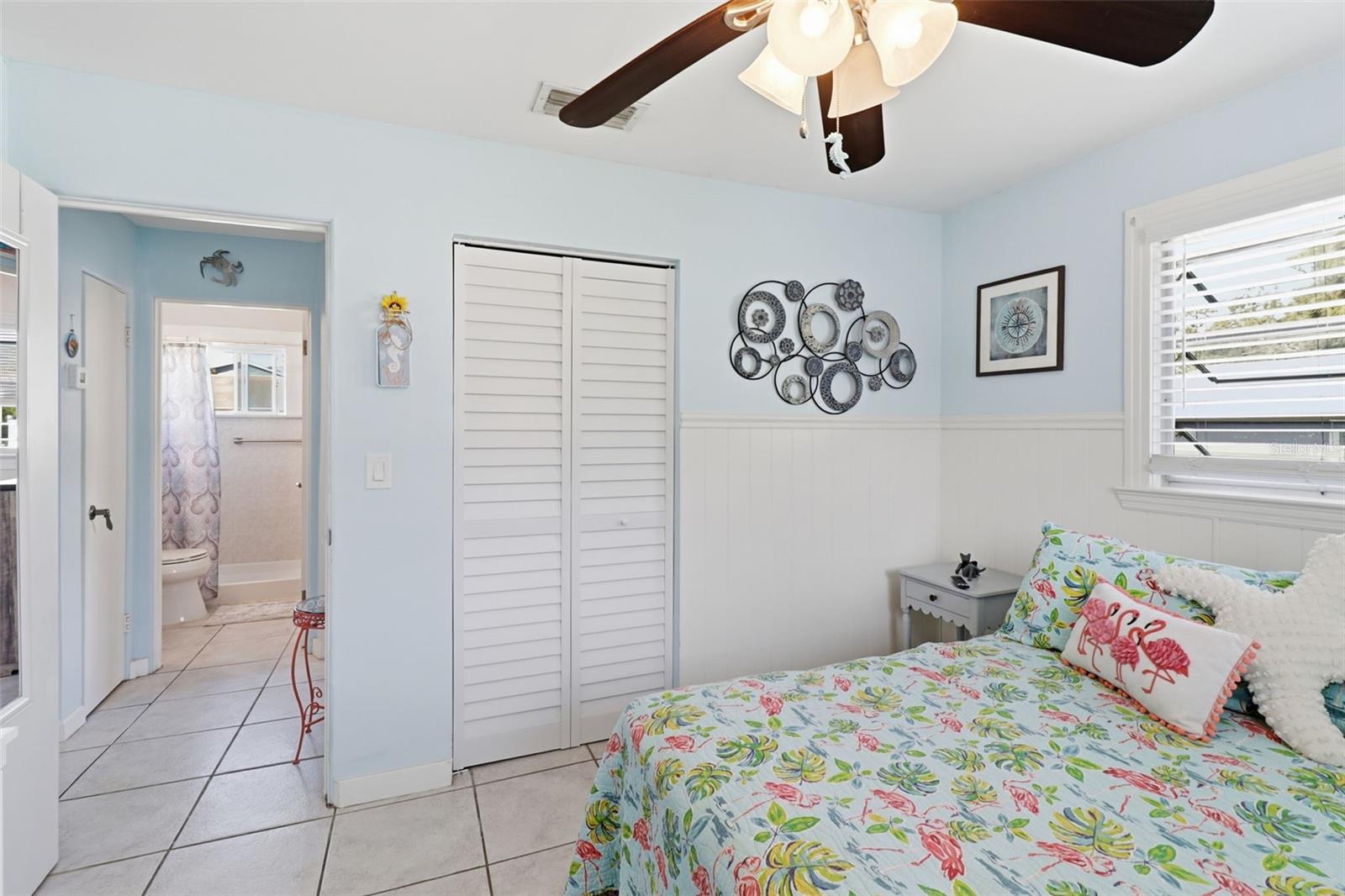 Image 16 of 25 For 14235 Clamshell Lane