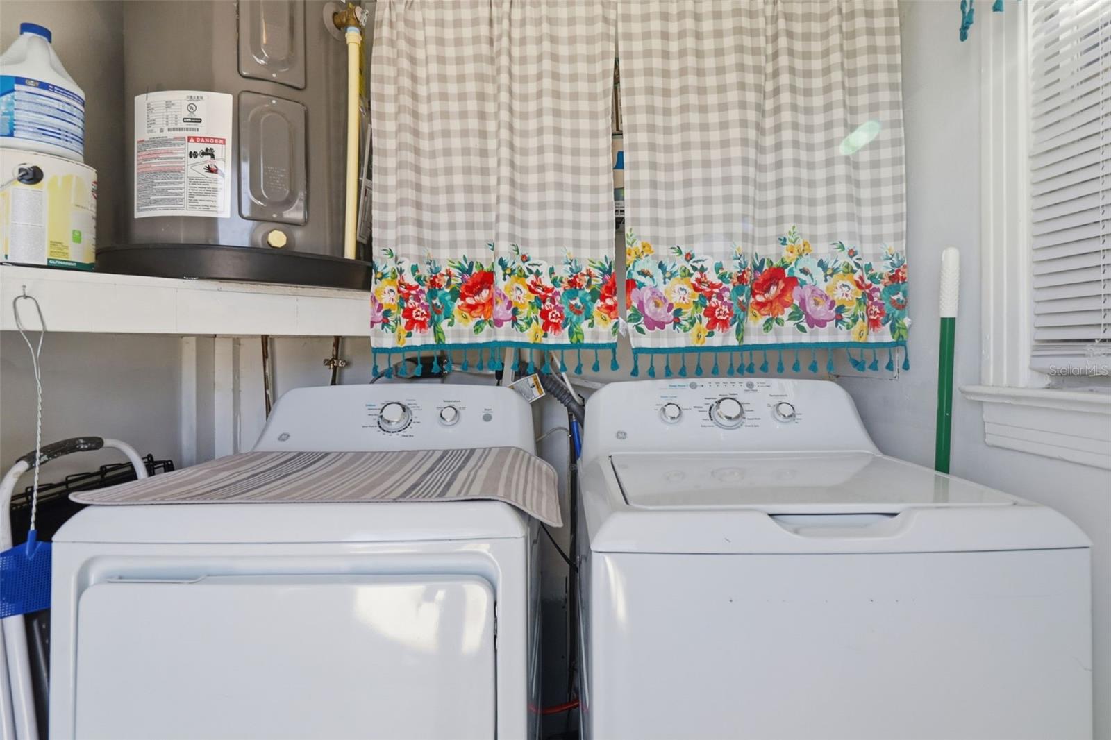 Image 20 of 25 For 14235 Clamshell Lane