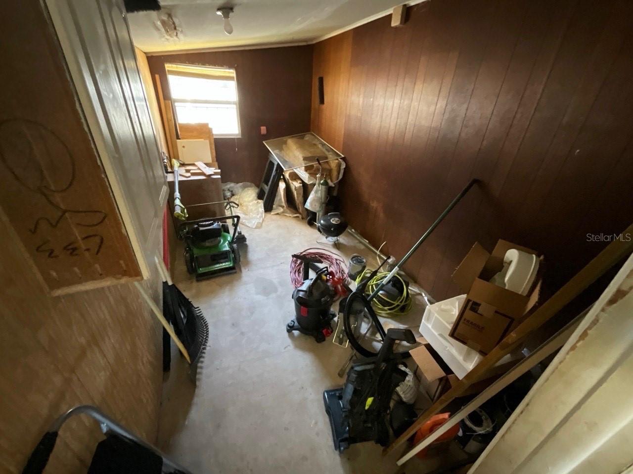 Image 14 of 15 For 9004 Cluster Avenue