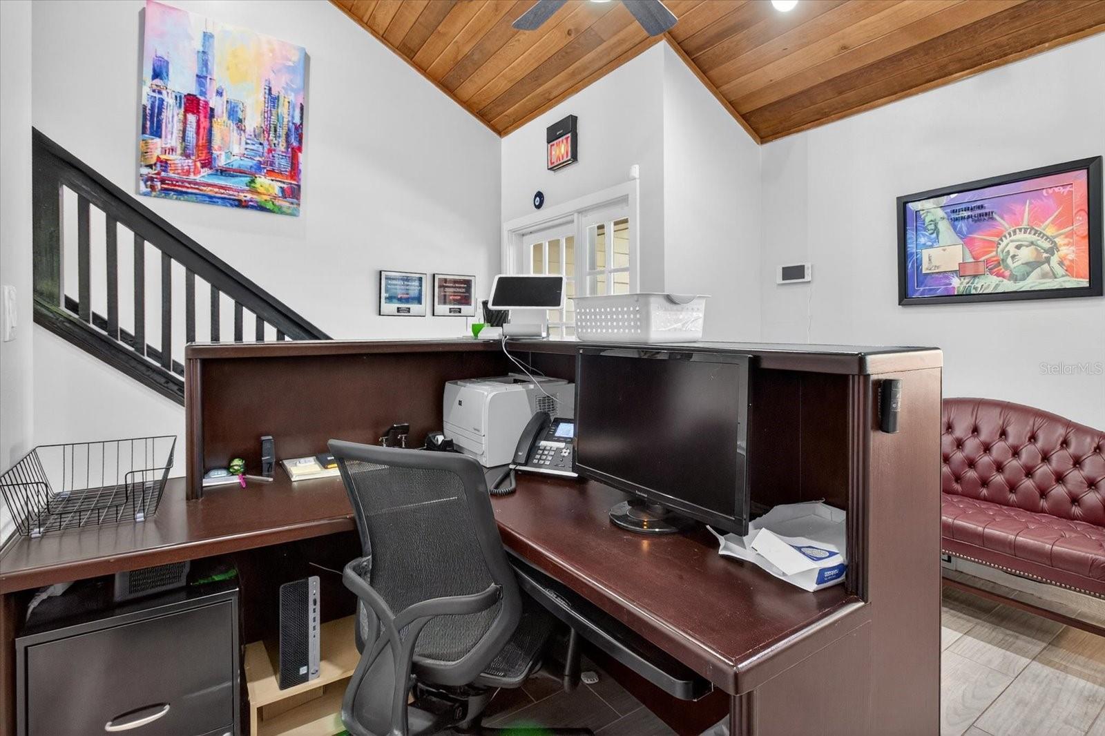 Image 18 of 62 For 10225 Ulmerton Road 12b