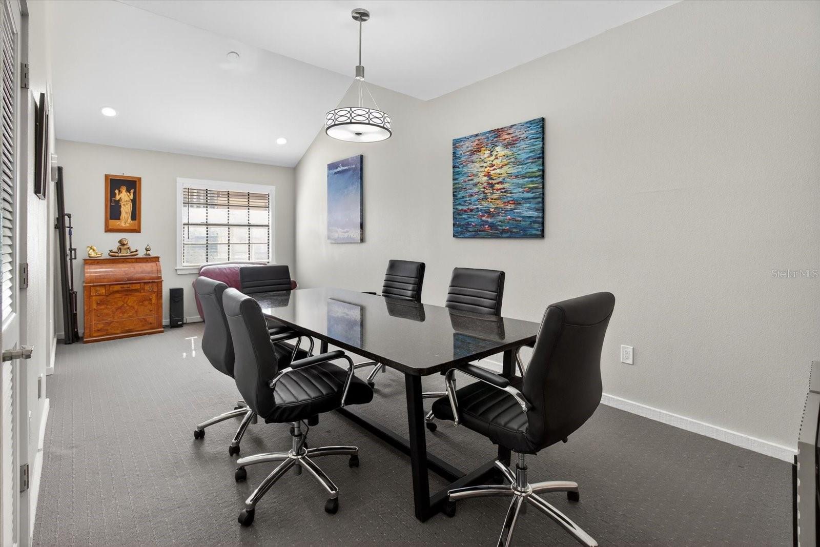 Image 19 of 62 For 10225 Ulmerton Road 12b