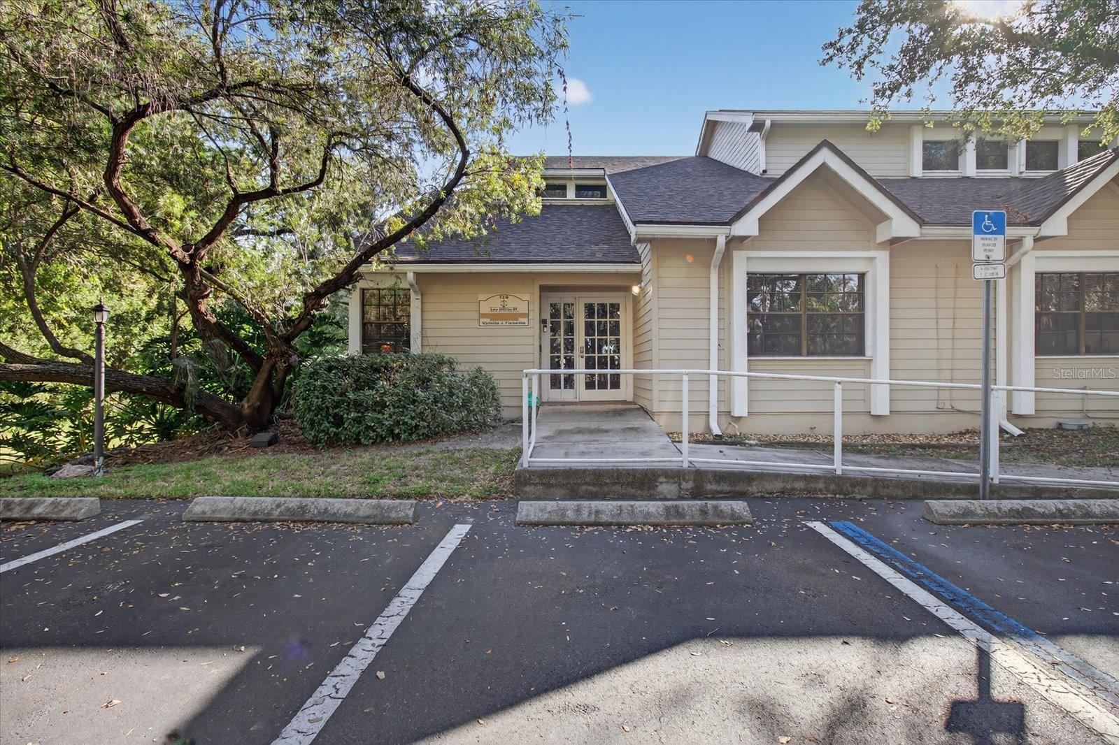 Image 9 of 62 For 10225 Ulmerton Road 12b