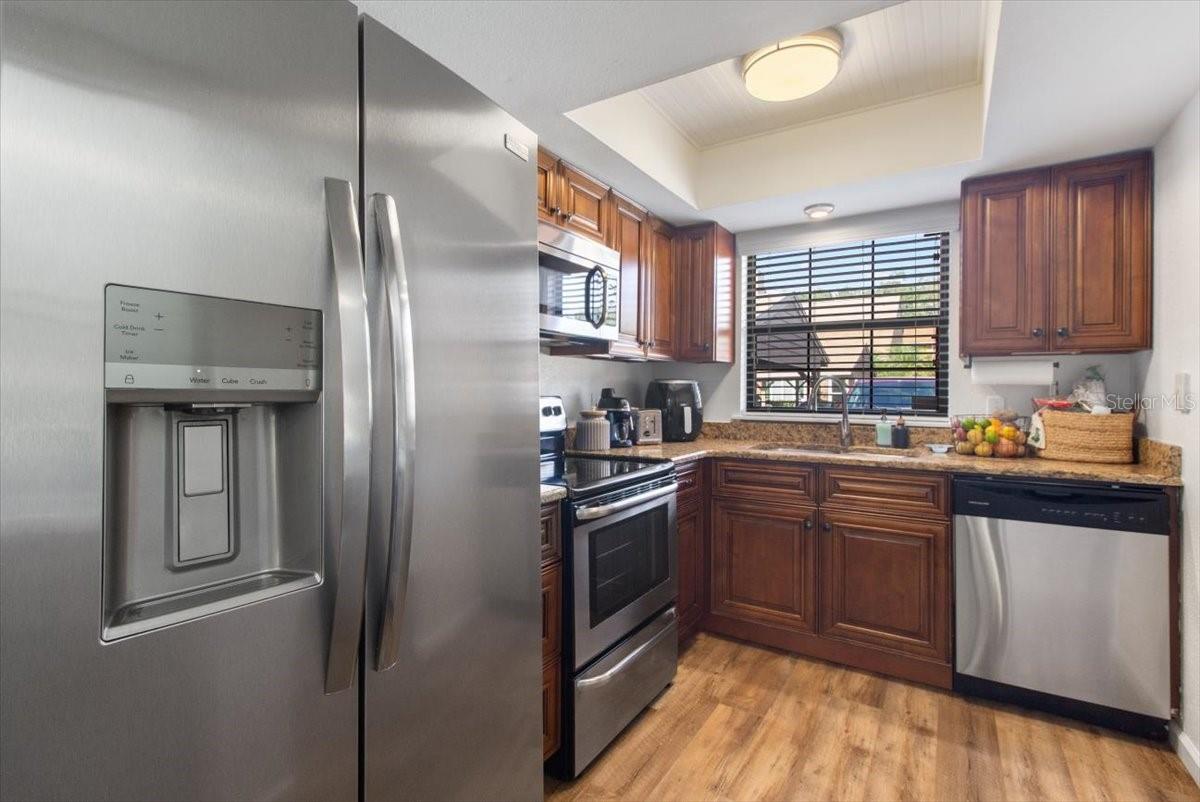 Image 7 of 33 For 5322 Bradbury Court