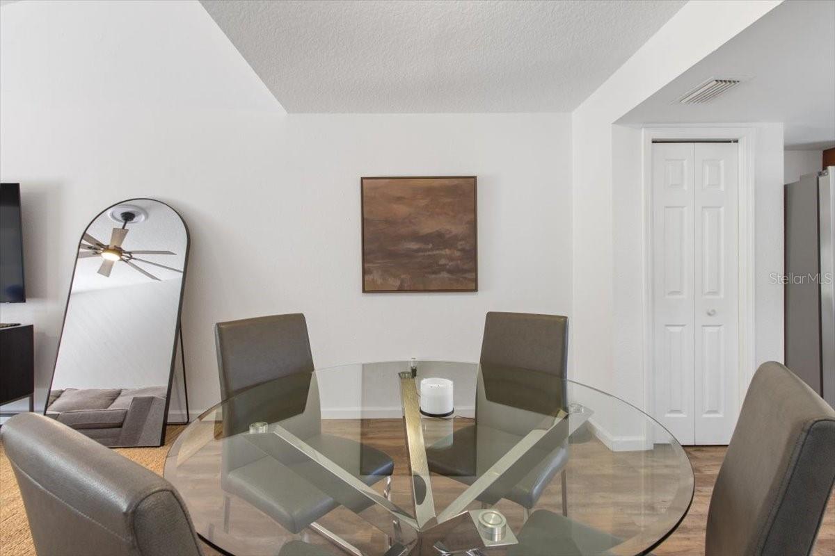 Image 8 of 33 For 5322 Bradbury Court