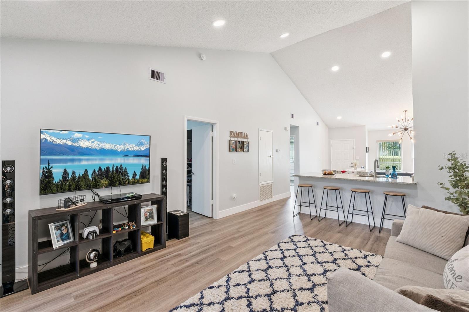 Image 3 of 22 For 9407 Lake Lotta Circle