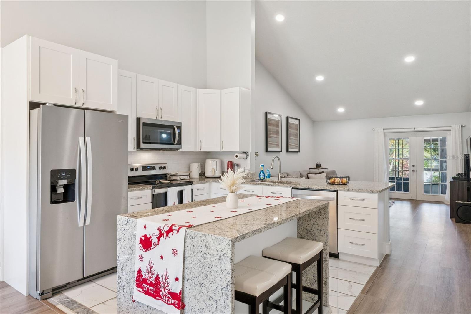 Image 4 of 22 For 9407 Lake Lotta Circle