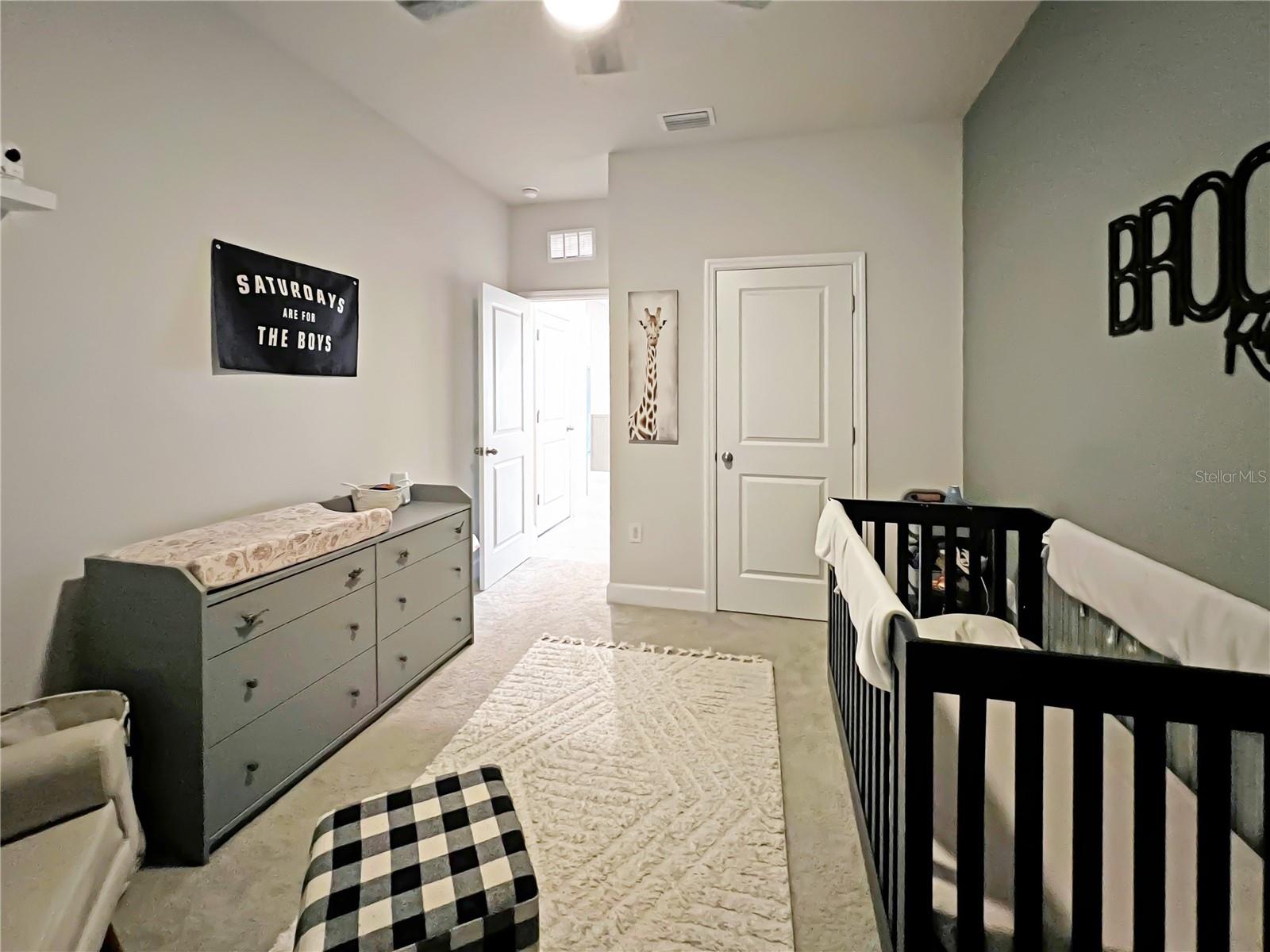 Image 14 of 41 For 6617 Pebblebrooke Way