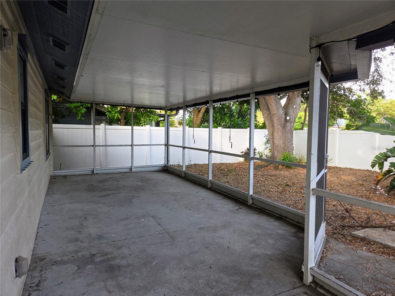 Image 26 of 31 For 1717 Needles Lane E