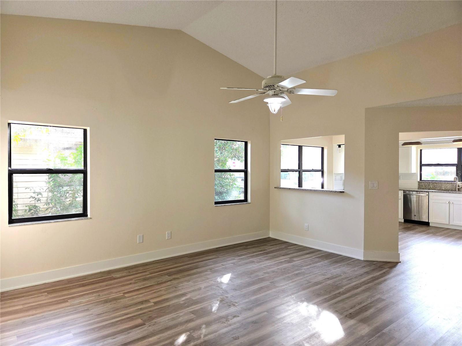 Image 4 of 31 For 1717 Needles Lane E