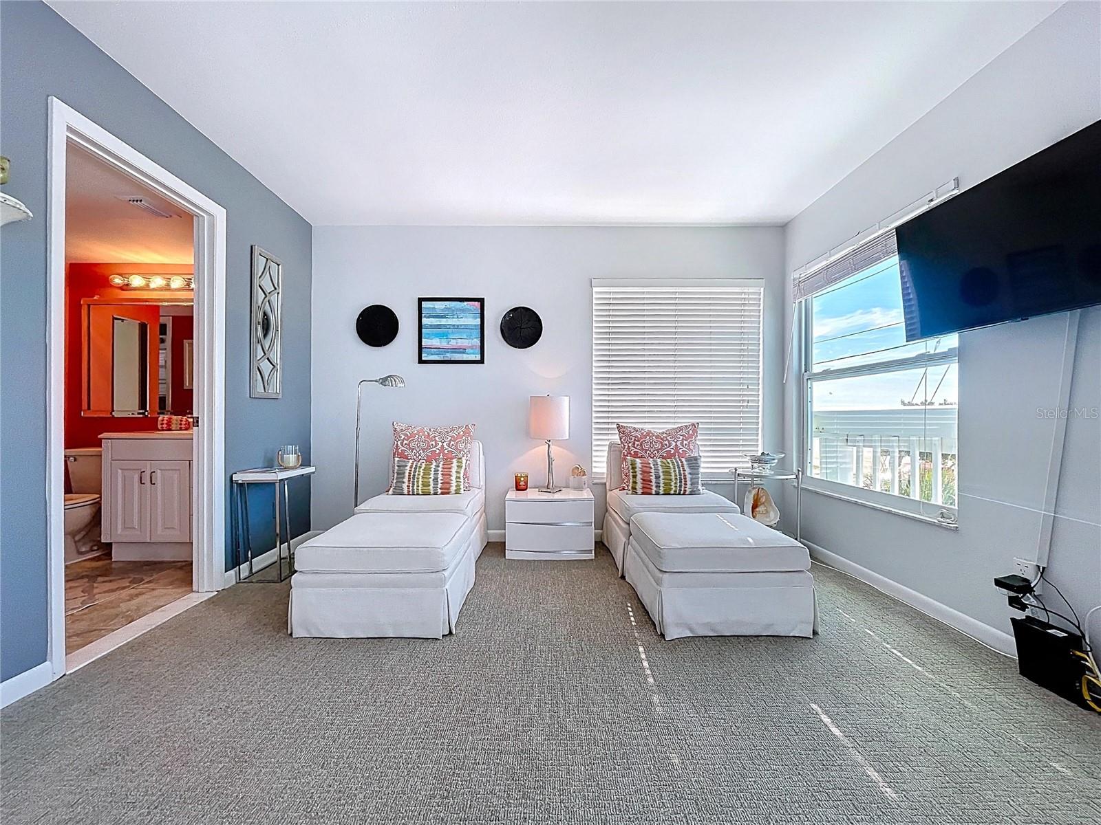 Image 19 of 40 For 7791 Gulf Boulevard