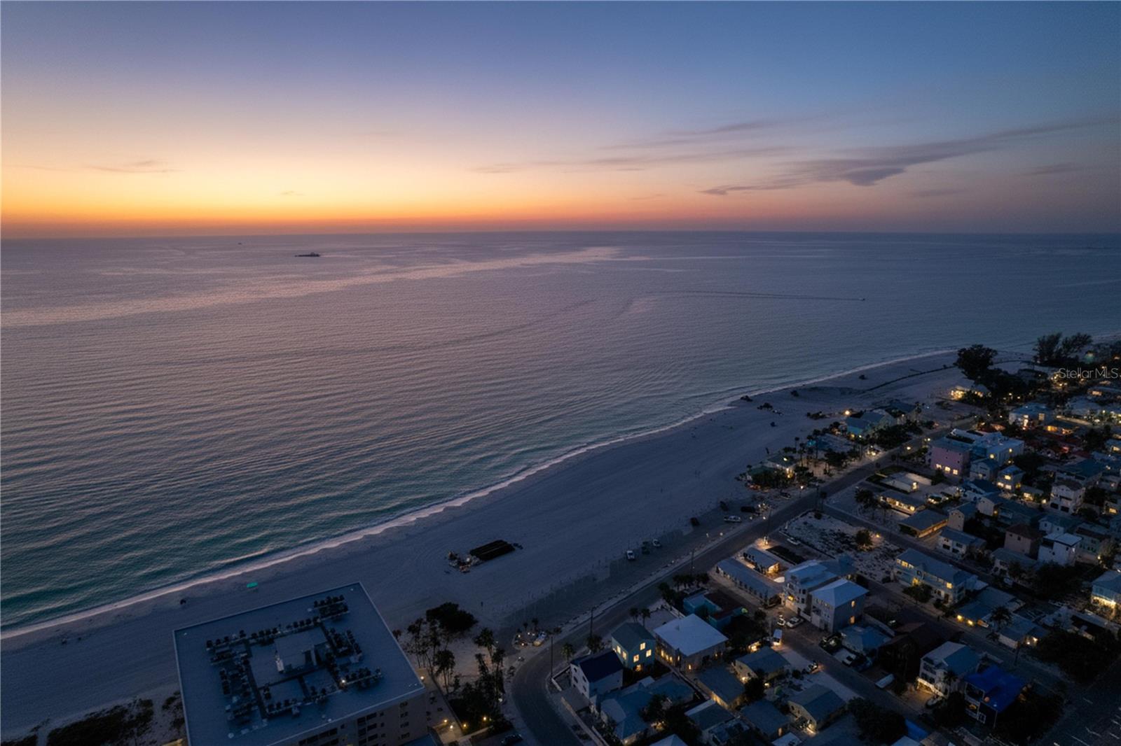 Image 36 of 40 For 7791 Gulf Boulevard