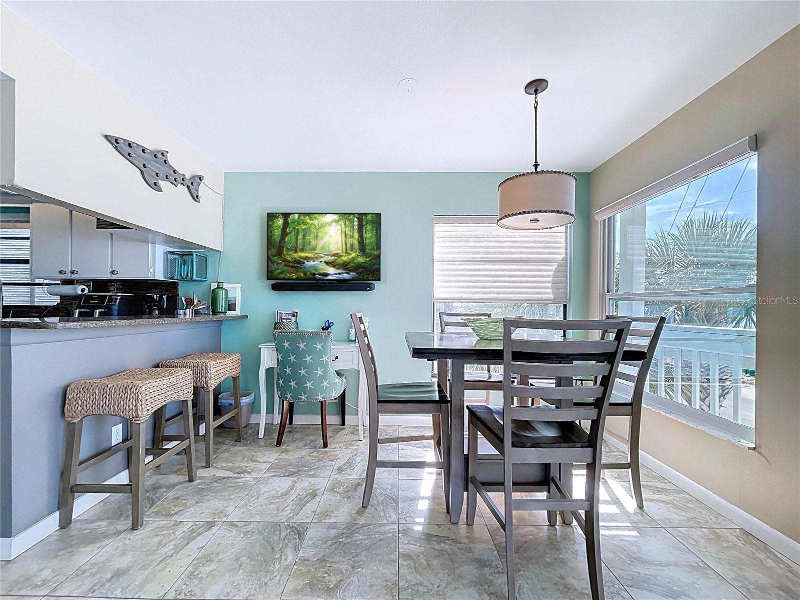 Image 7 of 40 For 7791 Gulf Boulevard