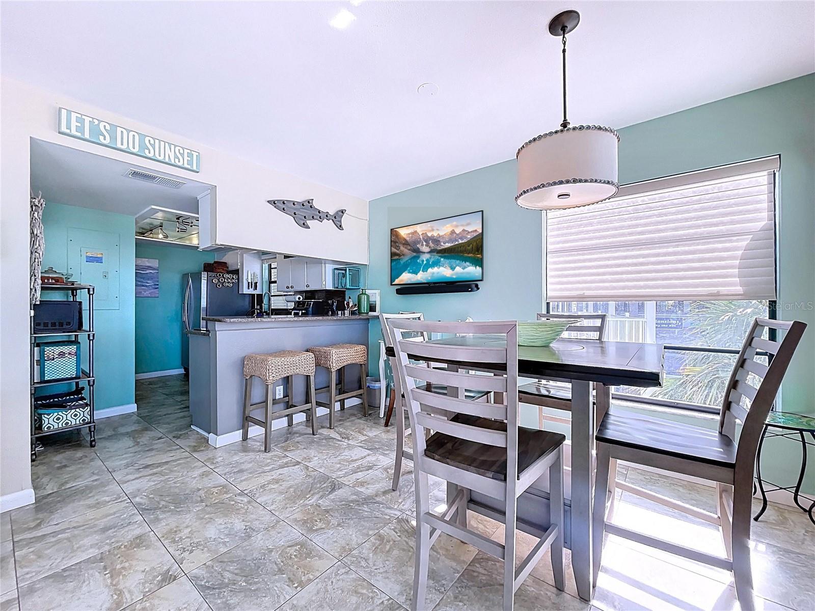 Image 8 of 40 For 7791 Gulf Boulevard