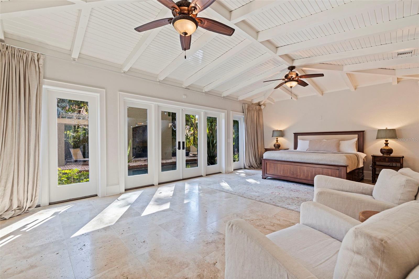 Image 5 of 38 For 808 Brightwaters Boulevard Ne