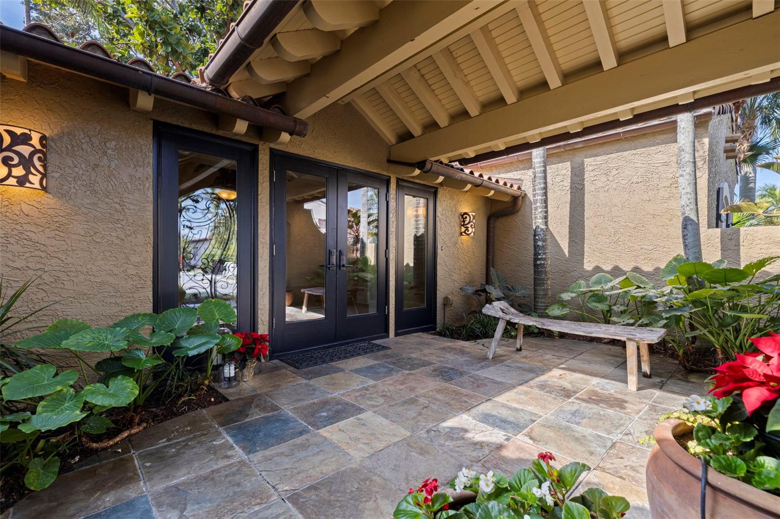 Image 7 of 38 For 808 Brightwaters Boulevard Ne