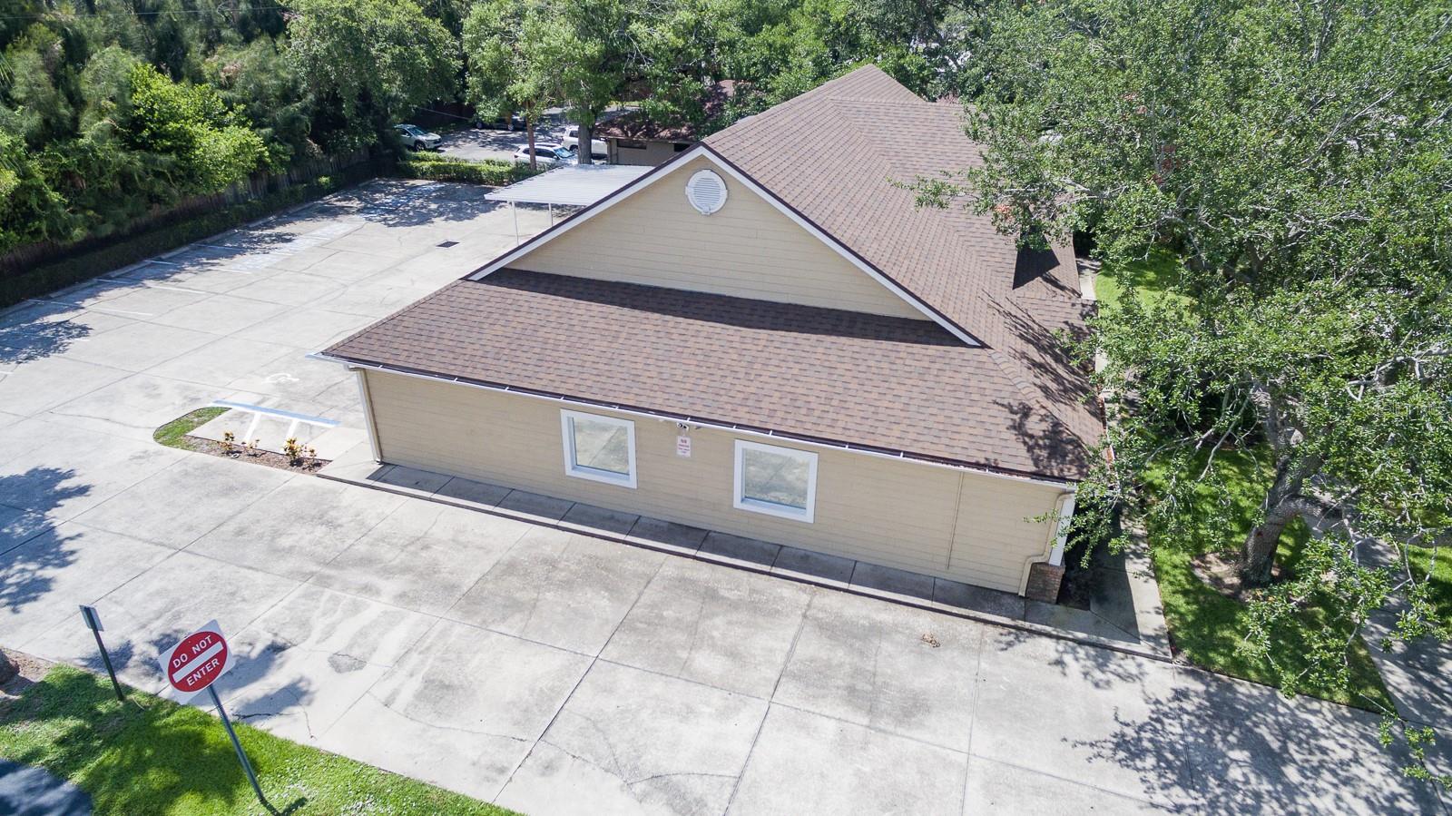 Image 33 of 35 For 4505 Armenia Avenue