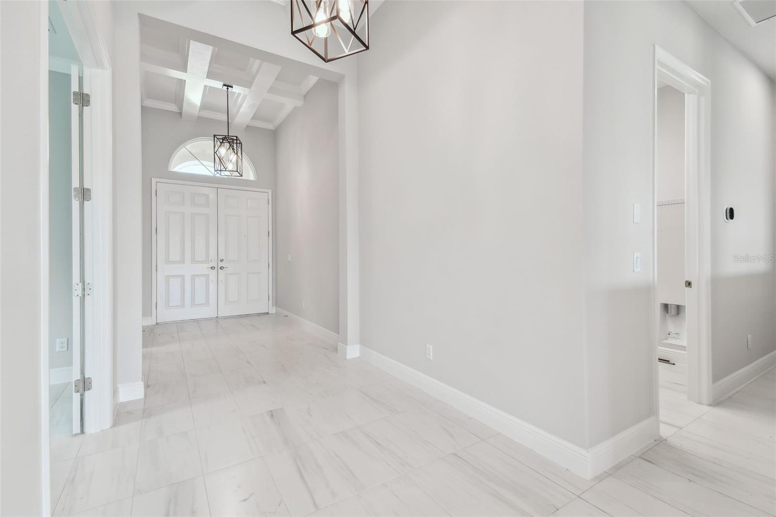 Image 12 of 97 For 11239 Rustic Timber Loop